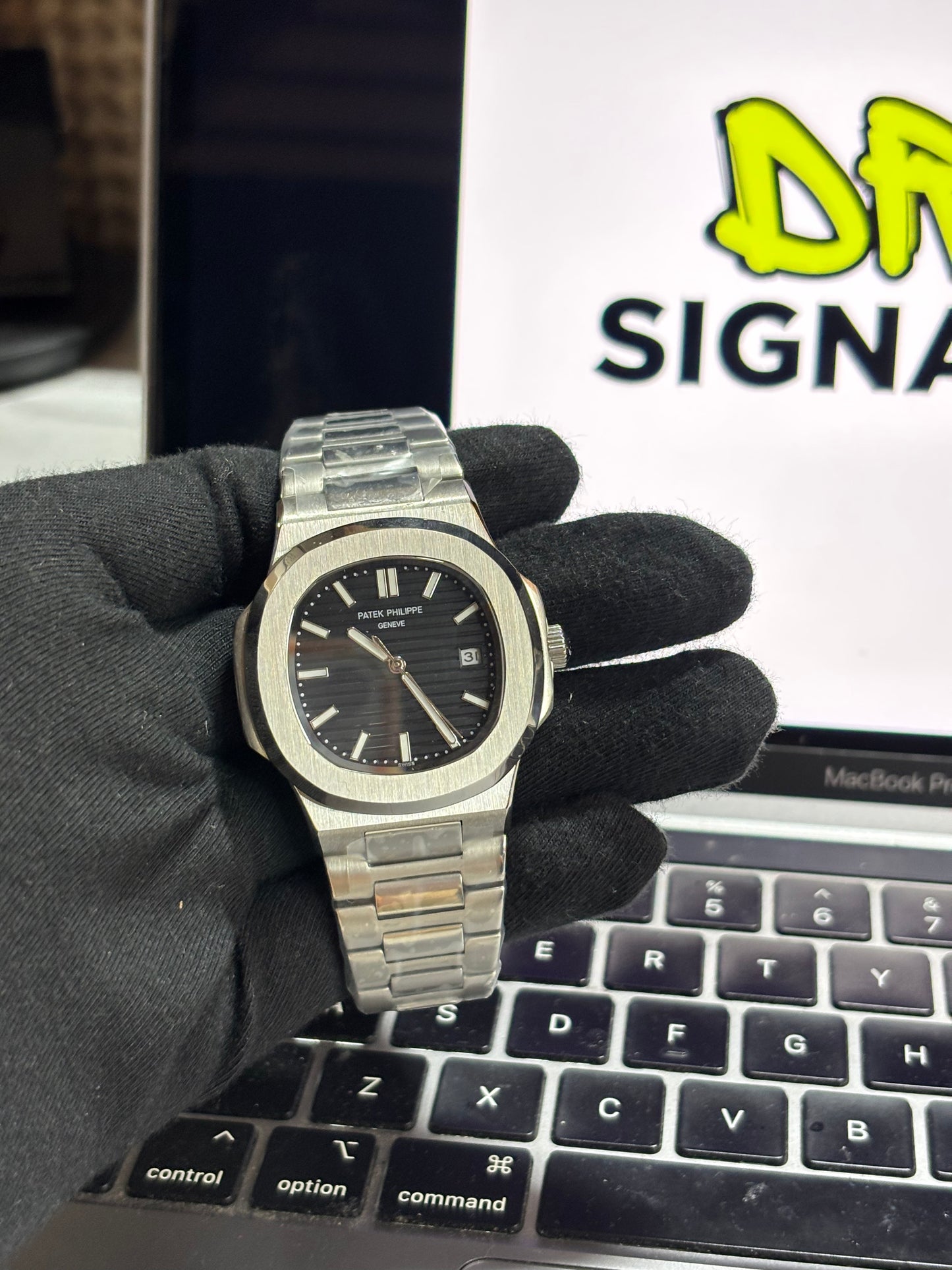 PATEK_BLACK